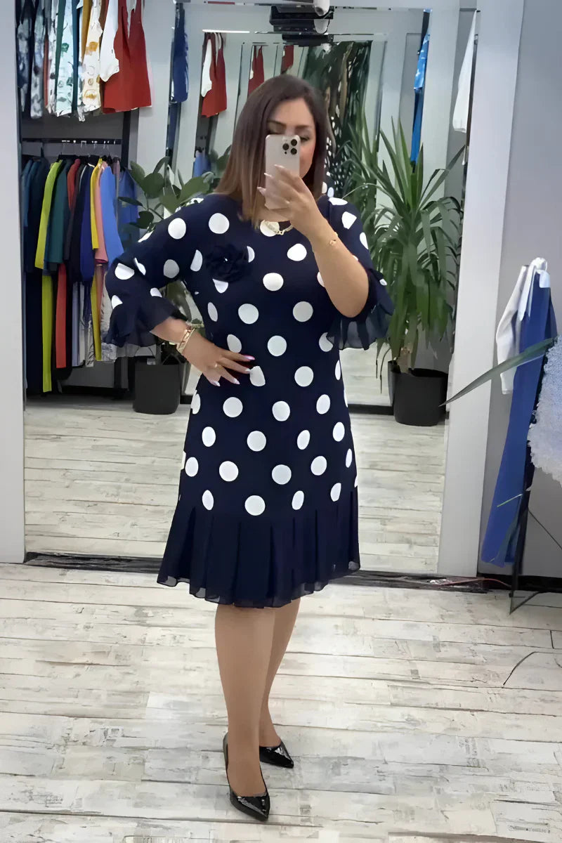Kim | Elegante midi-jurk met flatterende pasvorm en tijdloze stijl