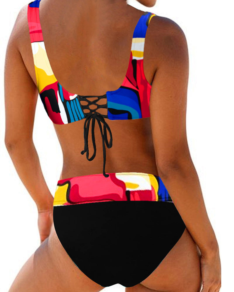 SURI | Kleurrijke en Elegante Bikini