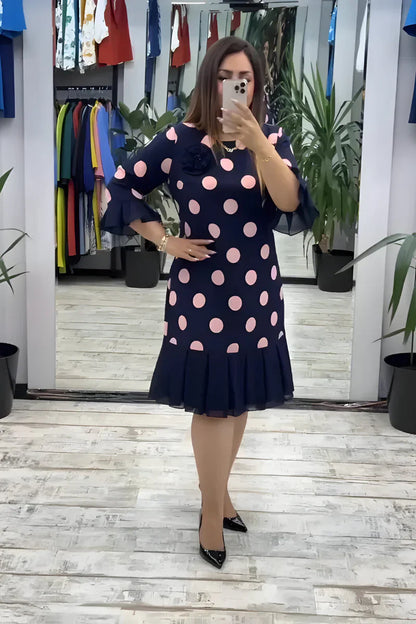 Kim | Elegante midi-jurk met flatterende pasvorm en tijdloze stijl