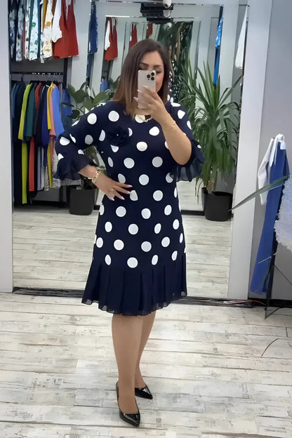 Kim | Elegante midi-jurk met flatterende pasvorm en tijdloze stijl