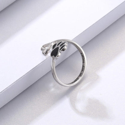 Pawlove ring met poot en hart