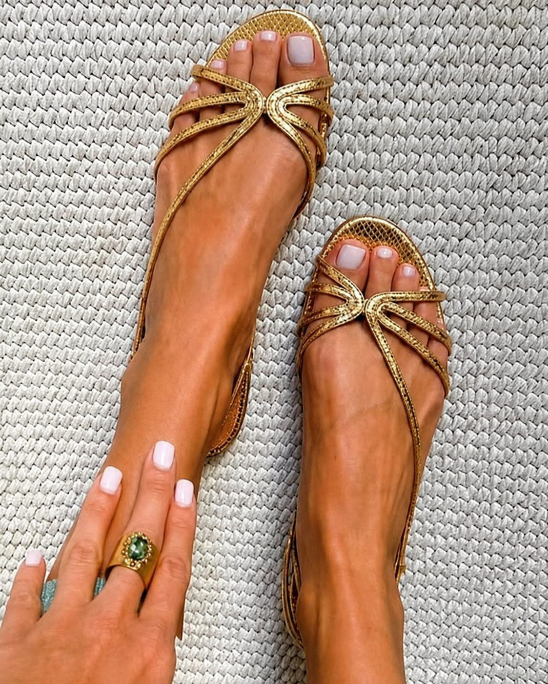 Laria™ | Gouden Sandalen met Zomerse Elegantie
