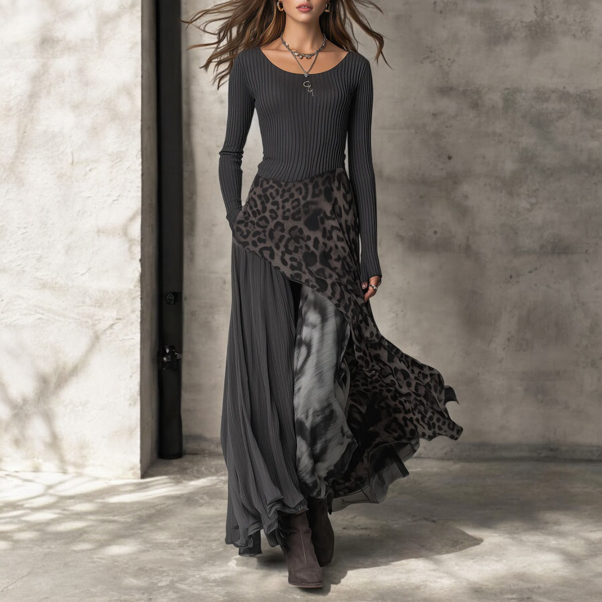 Maeve | Lange Jurk met Elegante Luipaardprint en Flatterende Vloeiing