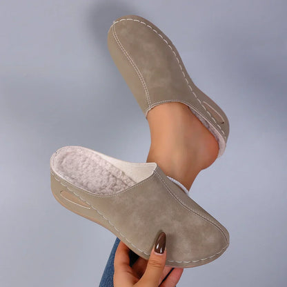Orthopedische Pantoffels met Dagelijks Comfort en Tijdloze Huisstijl ARIA