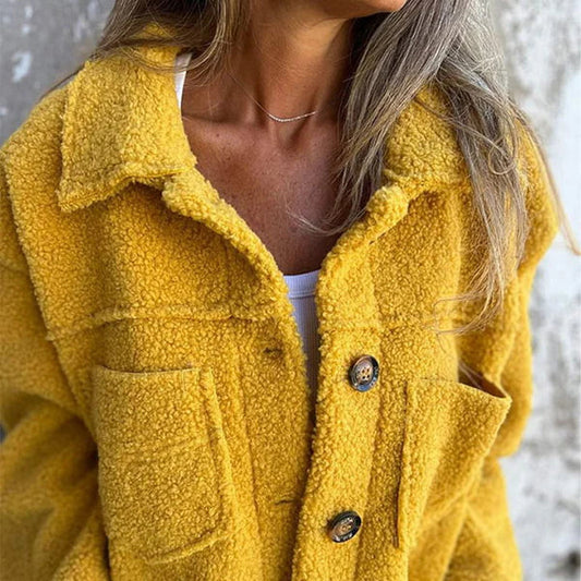 Olivia | Elegante Korte Jas met Revers en Chic